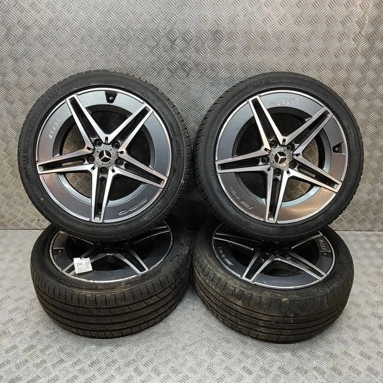 R18 valuvelg (-veljed) A2064011800