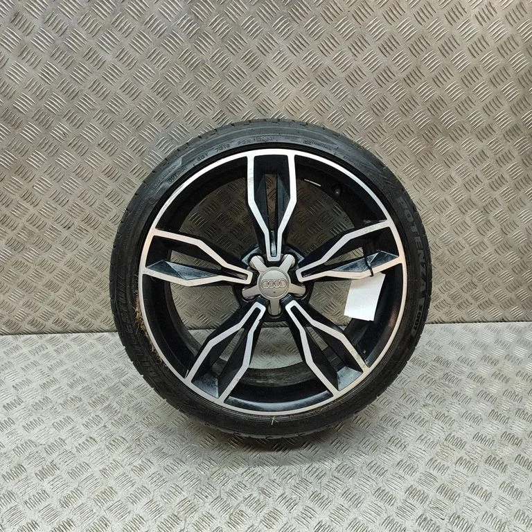 R18 vieglmetāla disks (-i) 8X0601025CC