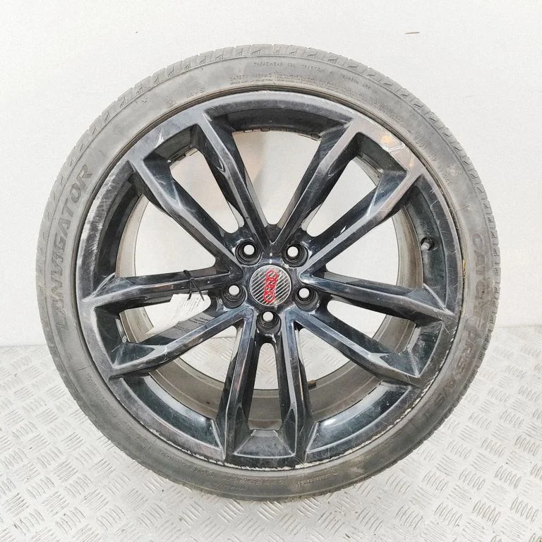 R19 alloy rim 8W0601025DG