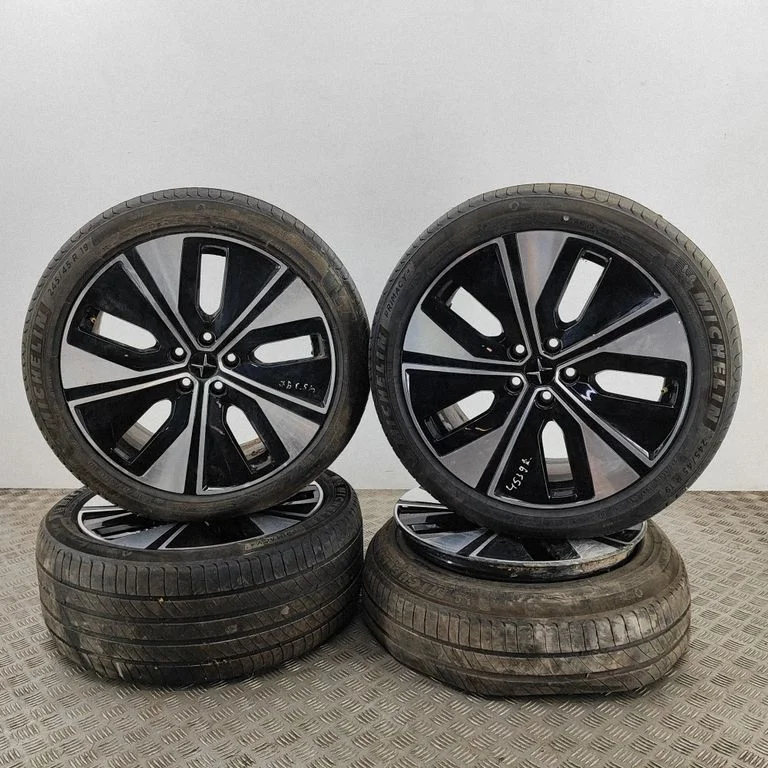 R19 vieglmetāla disks (-i) 32327781
