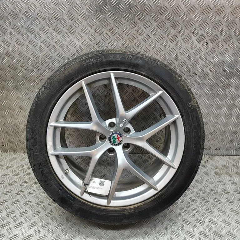 R20 vieglmetāla disks (-i) – Alfa Romeo Stelvio (2016-)