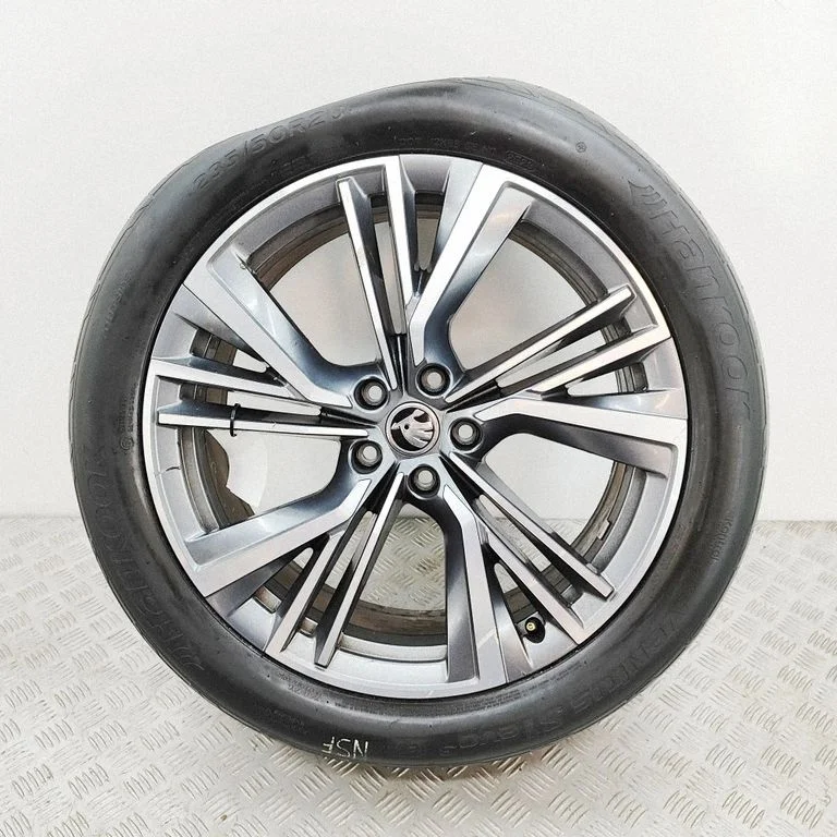 R20 vieglmetāla disks (-i) – Skoda Enyaq iV (2020-)