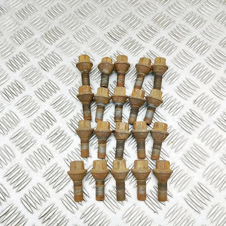 Varžtai/ veržlės