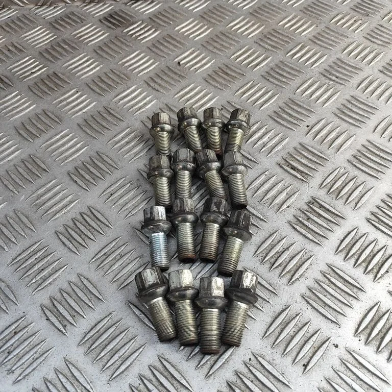 Nuts/bolts – Audi A5 (2016-2024)