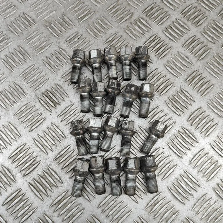 Varžtai/ veržlės