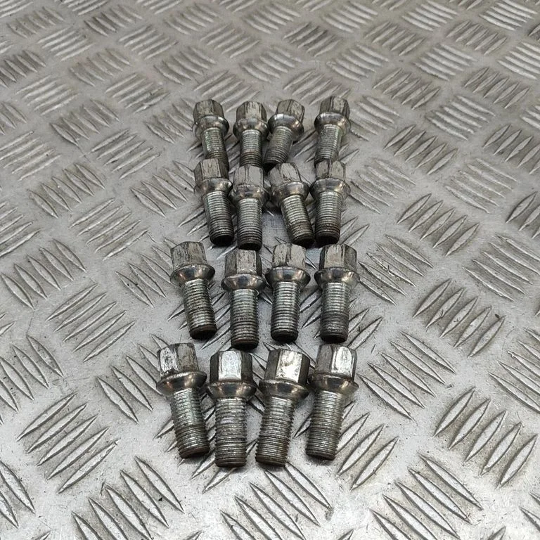 Nuts/bolts – Audi A6 C7 (2011-)
