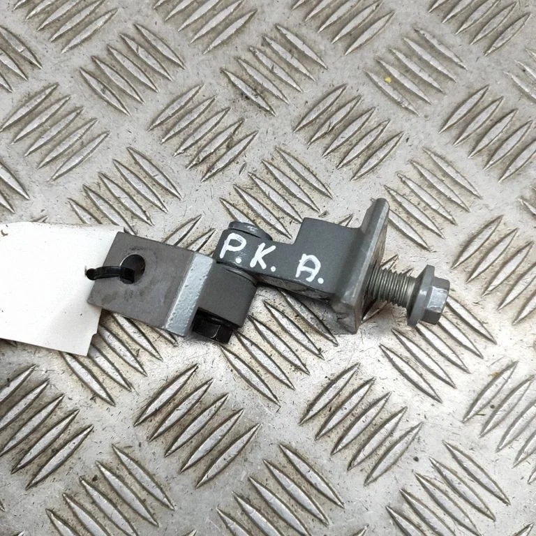 Esiukse ülemine hing 5A1FCA5