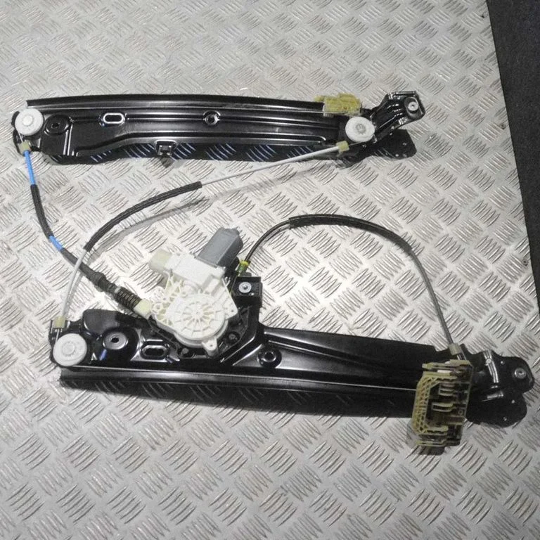El. lango pakėlimo mechanizmas be varikliuko