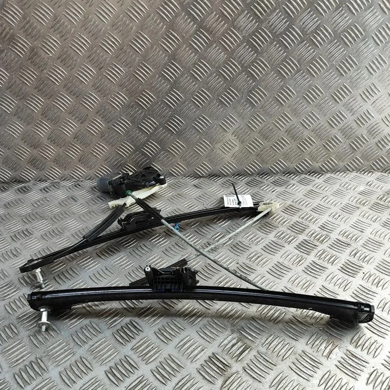El. lango pakėlimo mechanizmas be varikliuko
