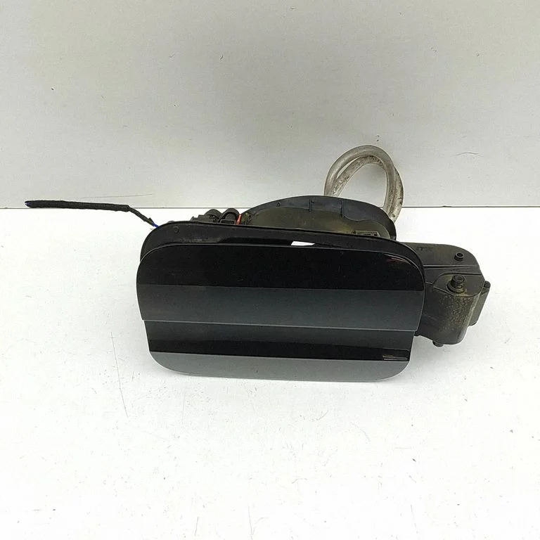 Degvielas tvertnes vāciņš 8V0862153B