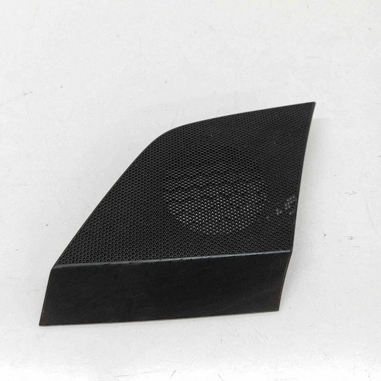 Dash center speaker trim cover – Audi Q7 4M (2015-)
