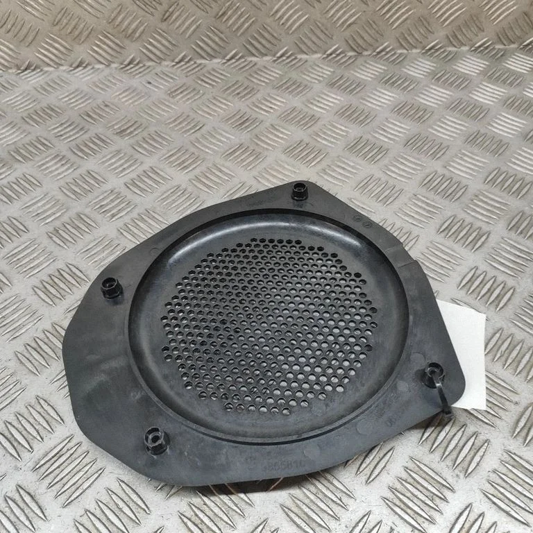 Armatuurlaua keskkõlari kate 9855810