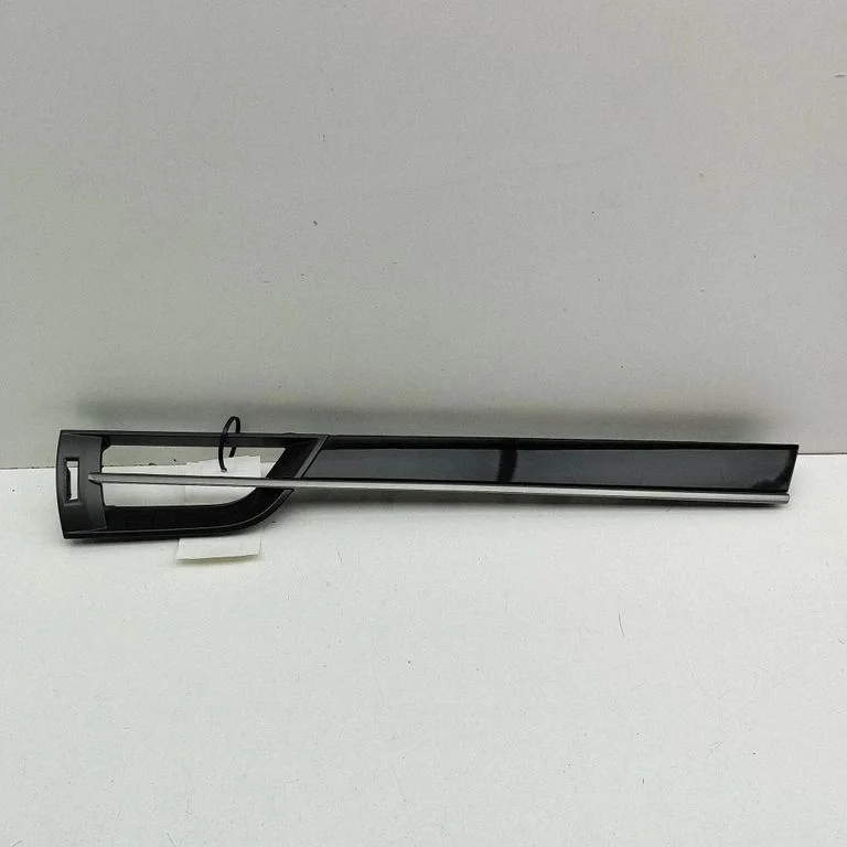 Dashboard glove box trim 5547648070