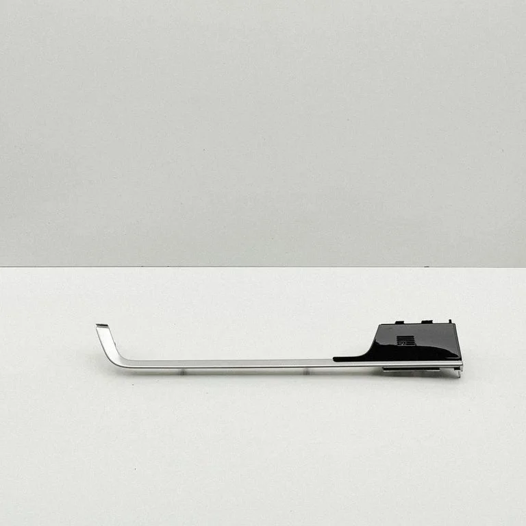 Dashboard glove box trim 84745R2500QC1