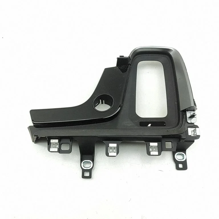 Dashboard glove box trim 9Y2853261