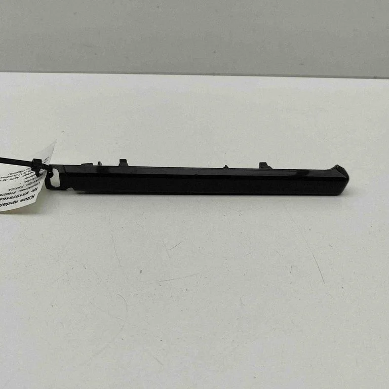Dashboard glove box trim 4G2853190N