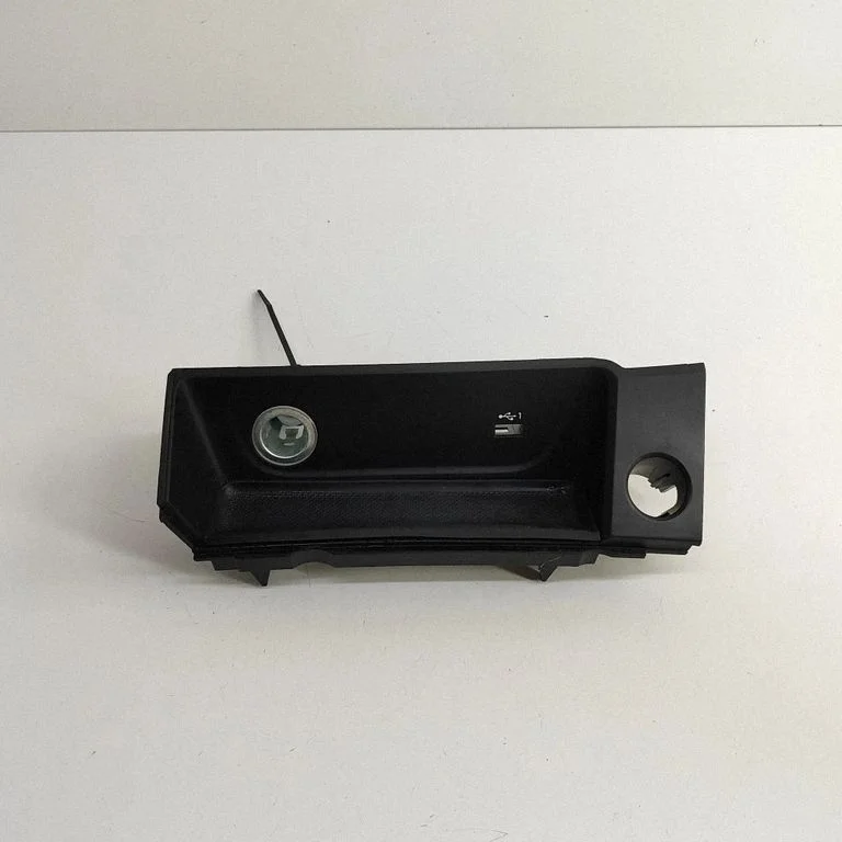 Listwa ozdobna 8W2864131B
