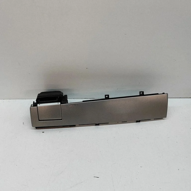 Dekoratīvā apdares josliņa GX63046A63A