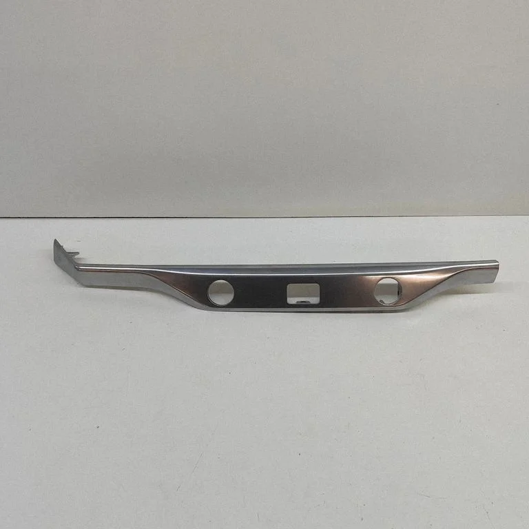 Kindalaeka dekoratiivviimistlusriba J9D311584APIA02