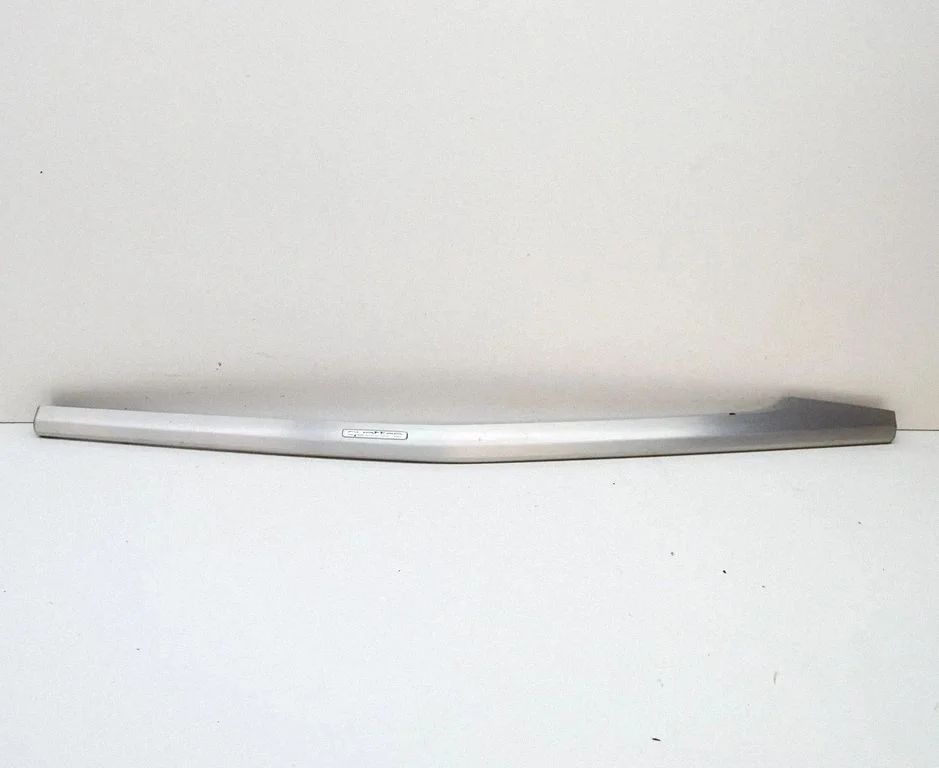 Dekoratīvā apdares josliņa 80C853189R