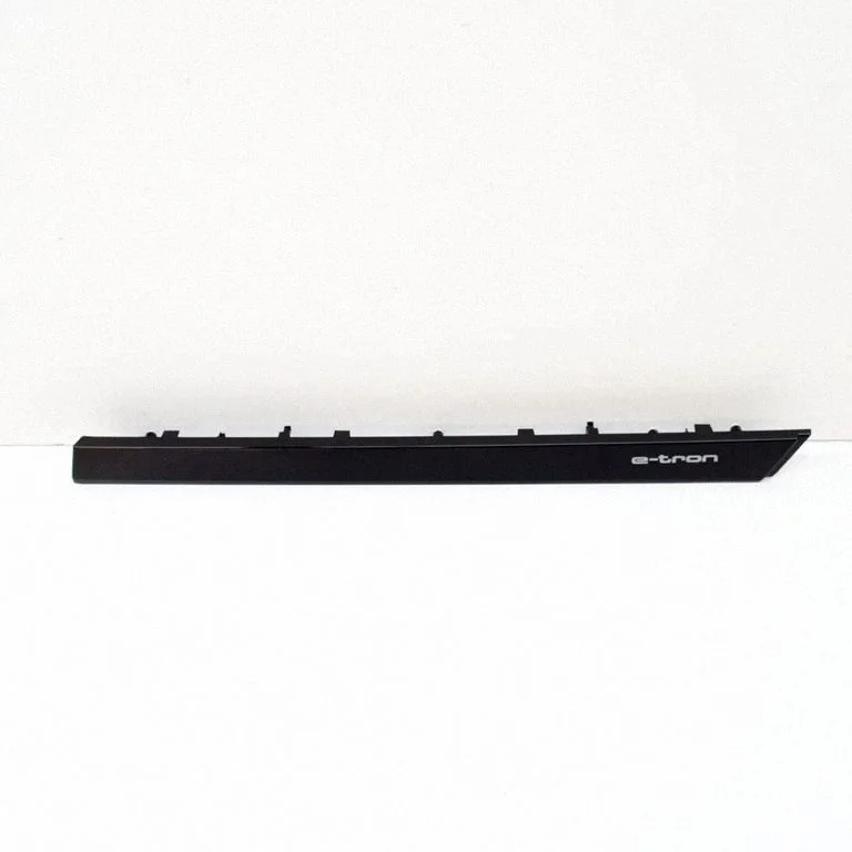 Dekoratīvā apdares josliņa 4KR857186