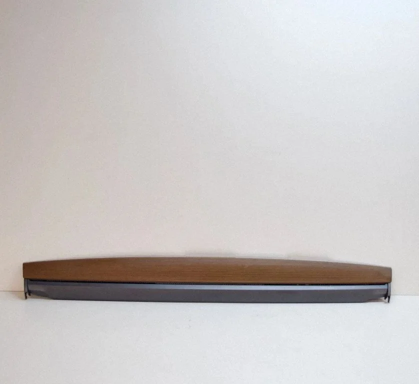 Dashboard glove box trim 109122500F