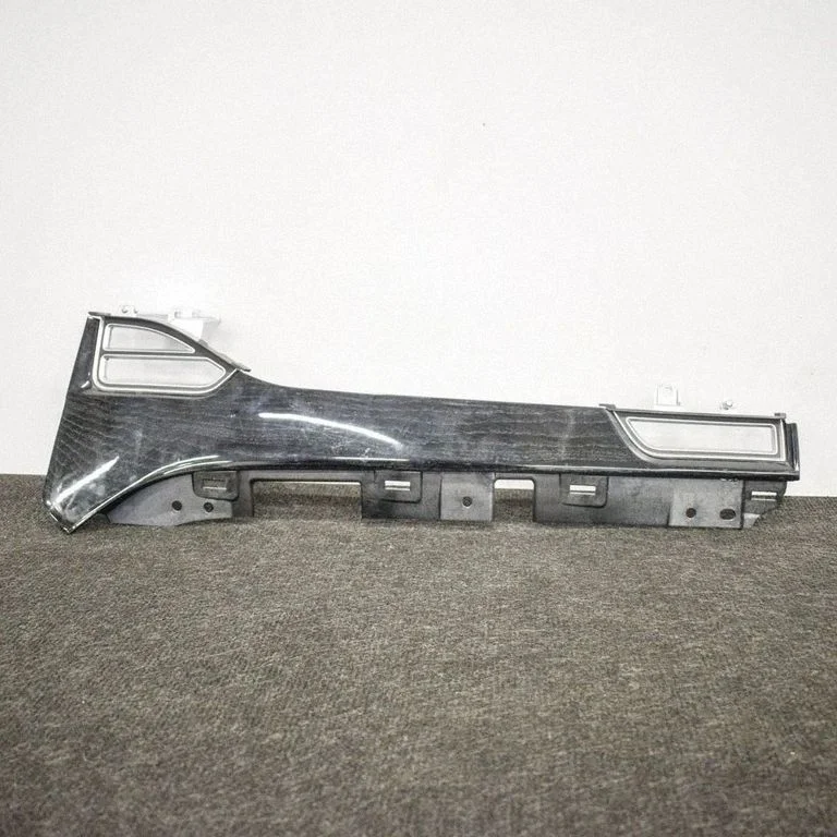 Dashboard glove box trim 106173300A