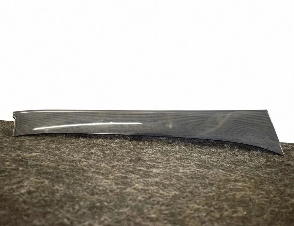 Dashboard glove box trim – Nissan Qashqai (2014-2016)