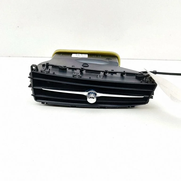 Dashboard air vent grill cover trim – Volvo S90, V90 (2016-)