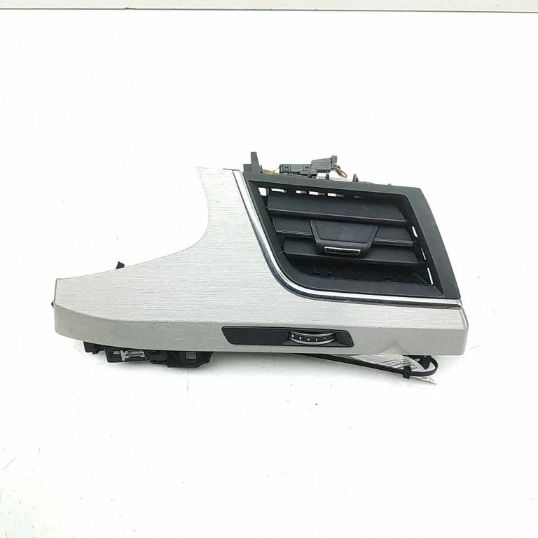 Dashboard air vent grill cover trim 4M2820902AK