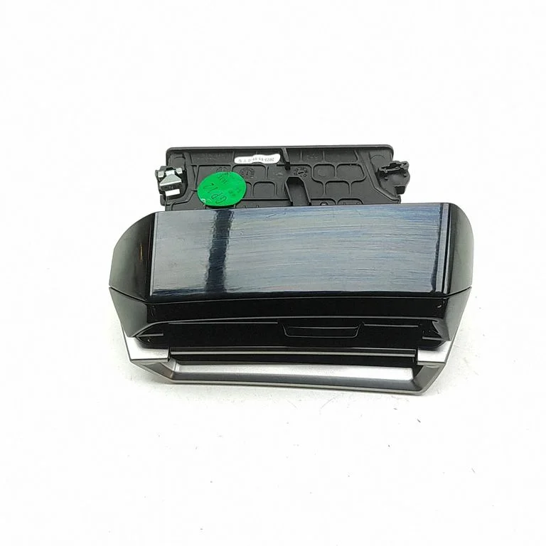 Paneļa gaisa restītes 9842543280