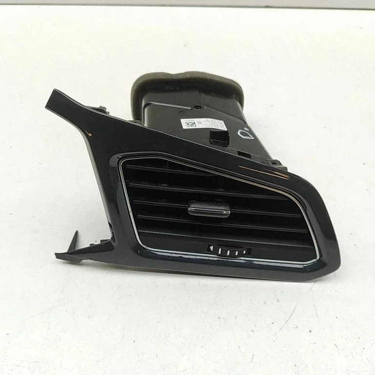 Dashboard air vent grill cover trim 2GB858416C