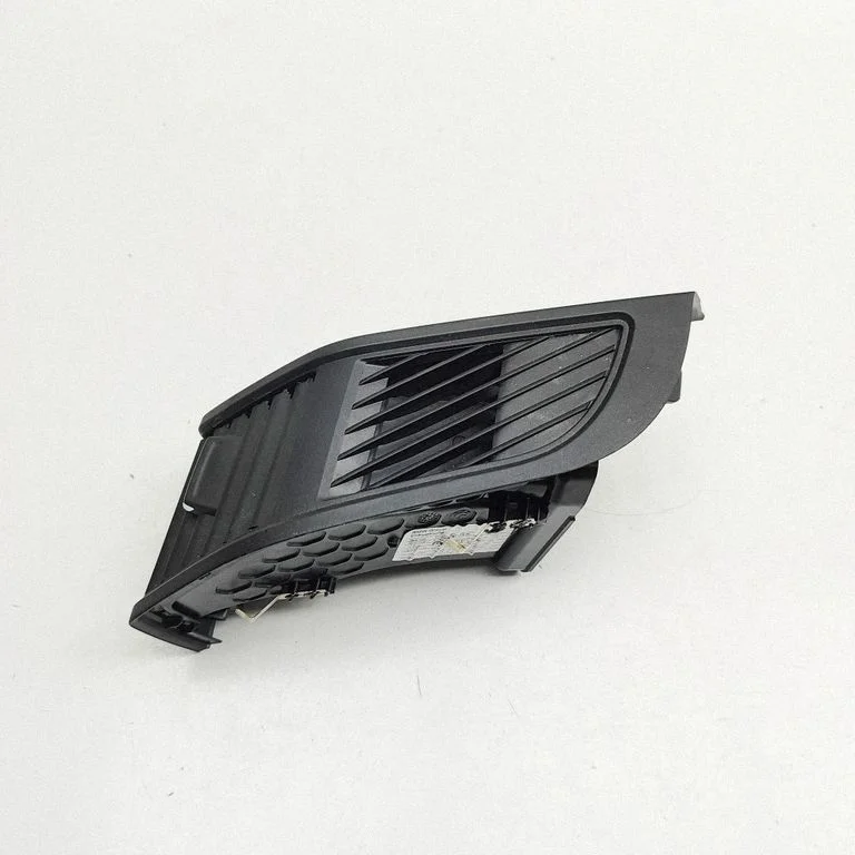 Armatuurlaua õhutusresti kate – BMW i3 (2013-)
