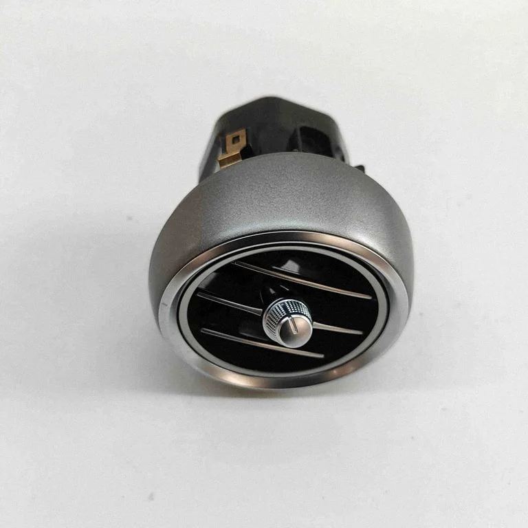 Armatuurlaua õhutusresti kate A2058300301