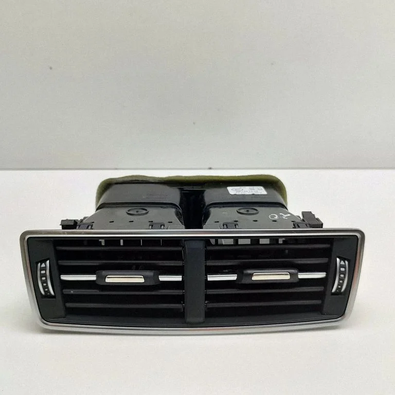 Dashboard air vent grill cover trim 4M0819203C