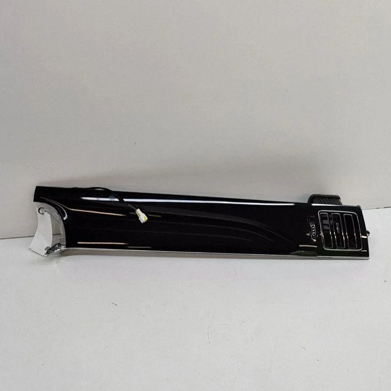 Kratka nawiewu szyby STHA5306141A