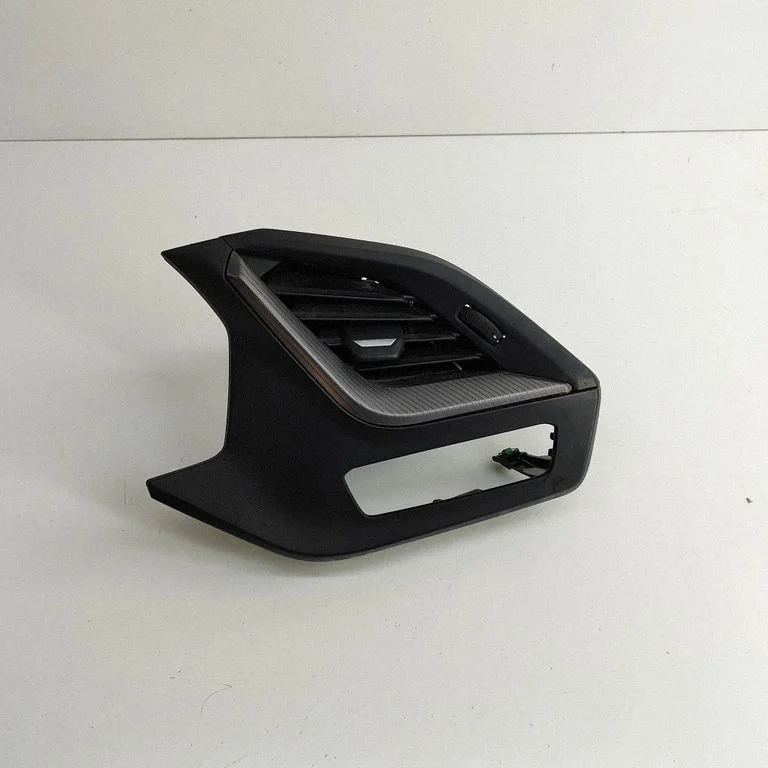 Kratka nawiewu szyby – BMW Seria 2 F44 (2019-2024)