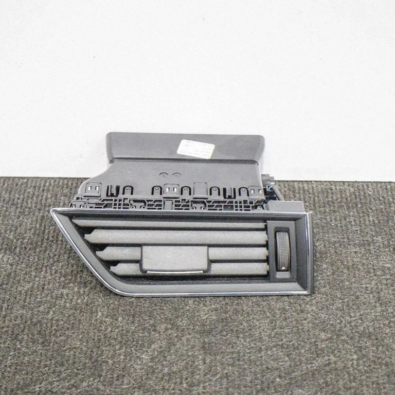 Dashboard air vent grill cover trim – Skoda Superb B8 (3V) (2015-2024)