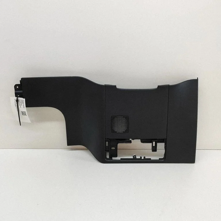 Dashboard lower bottom trim panel LJ8BR04652BPIA01