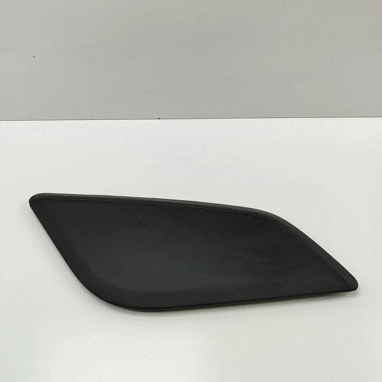 Paneļa apdares panelis (sānu) 4G0863305G