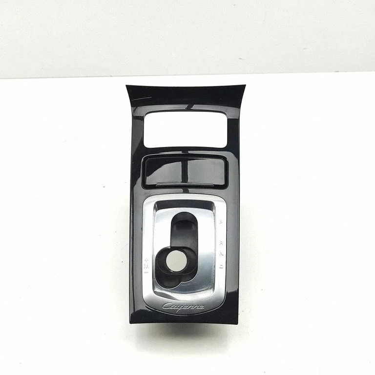 Pārnesumu pārslēga sviras apdare (plastmasas) 7P5863324F6BB
