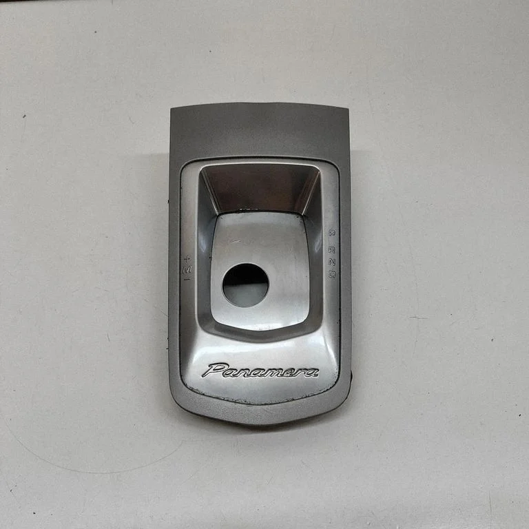 Pārnesumu pārslēga sviras apdare (plastmasas) – Porsche Panamera (970) (2009-2017)