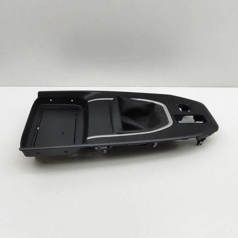 Pārnesumu pārslēga sviras apdare (plastmasas) 969356UN0A
