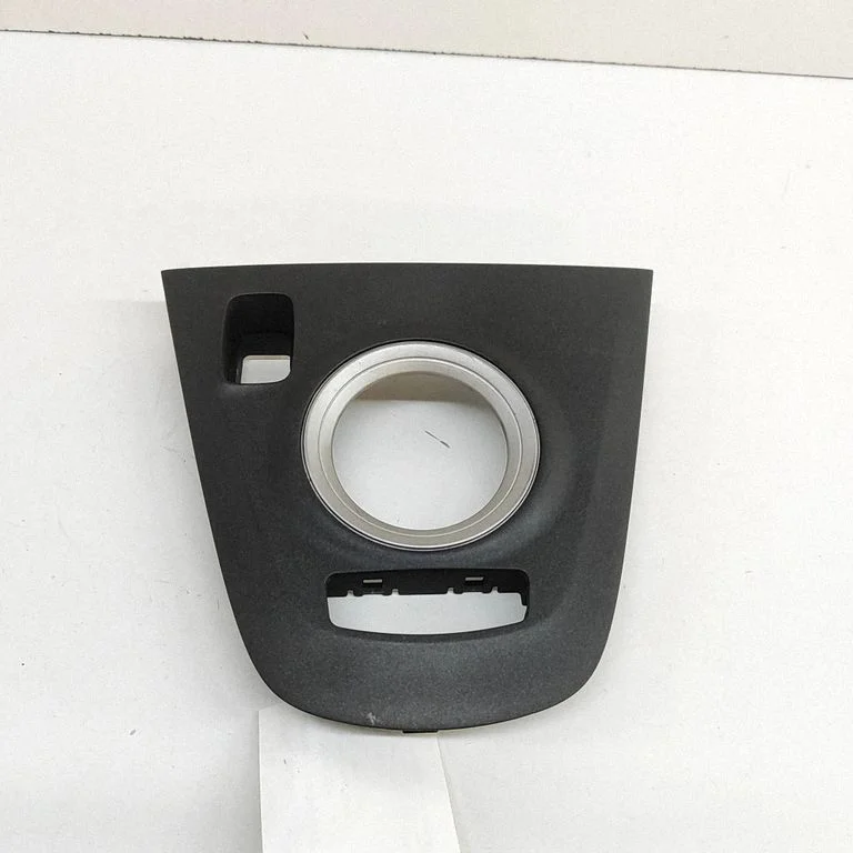Pārnesumu pārslēga sviras apdare (plastmasas) 5882102410