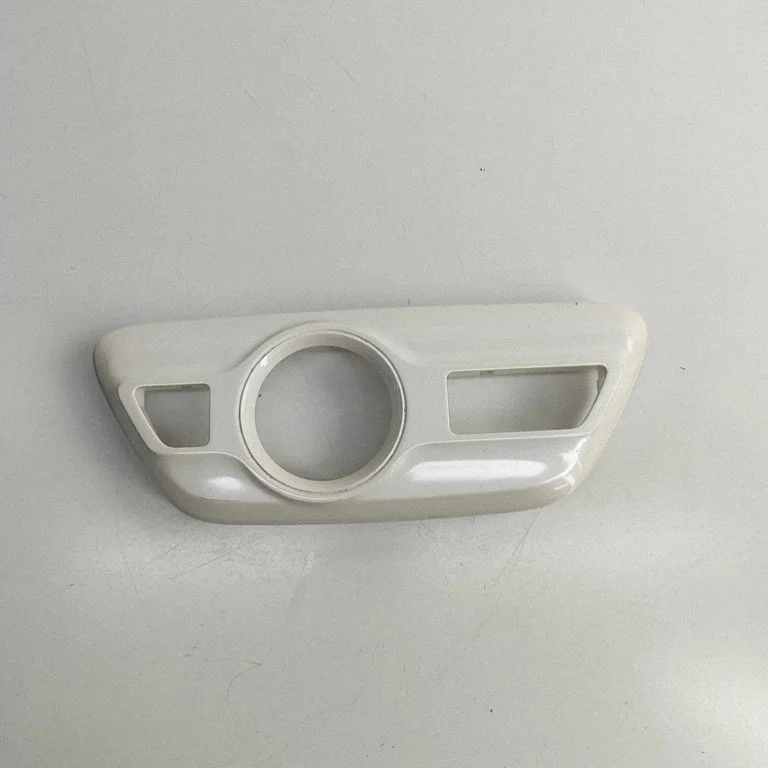 Pārnesumu pārslēga sviras apdare (plastmasas) 5884147040