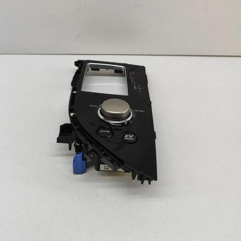 Käigukangi ümbrise viimistlus (plastik) 8A103373G – Lexus GS 250 350 300H 450H (2013-)