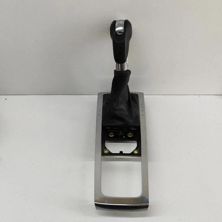Gear shifter surround trim plastic – Porsche Macan (95B) (2014-2018)
