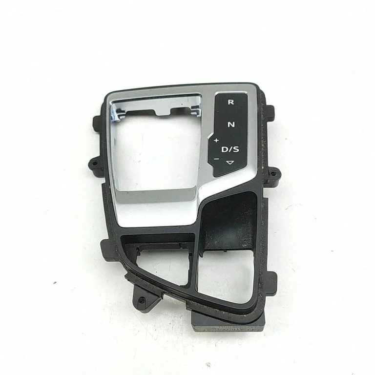Gear shifter surround trim plastic 4M2713111F