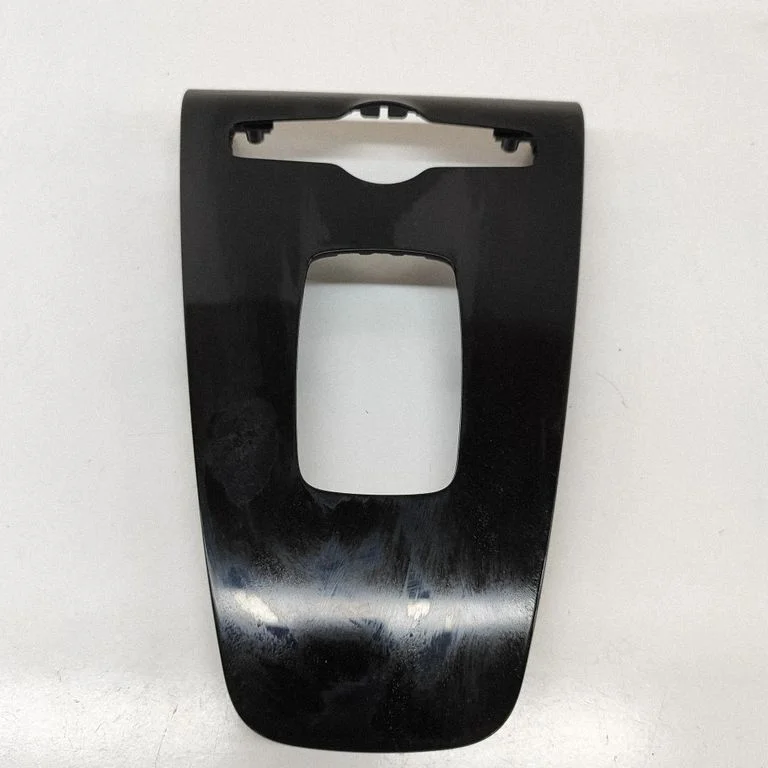 Gear shifter surround trim plastic – Polestar 2 (2020-)