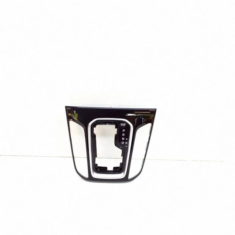Pārnesumu pārslēga sviras apdare (plastmasas) 84651G2900